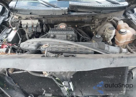 2005 Ford F-150 Lariat/Xlt z USA, uszkodzony, nr VIN 1FTPW12565FA77097